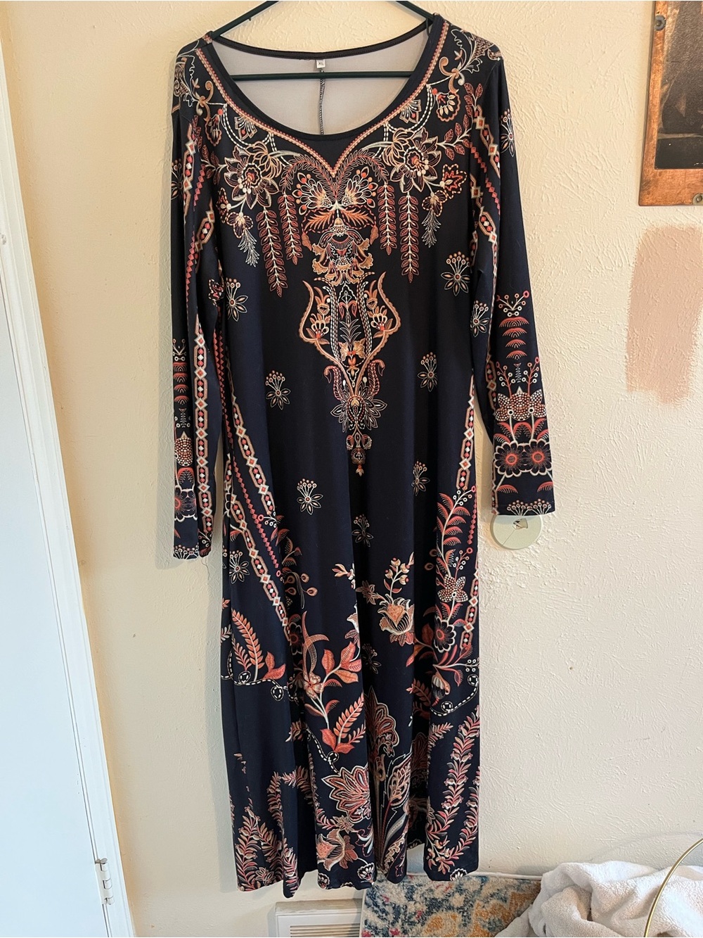 Black Floral-Print Long Sleeve Maxi Dress with Pockets